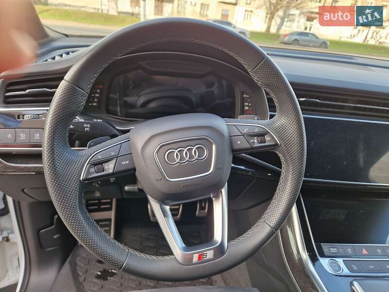Позашляховик / Кросовер Audi Q7 2023 в Києві фото 22 Позашляховик / Кросовер Audi Q7 2023 в Києві