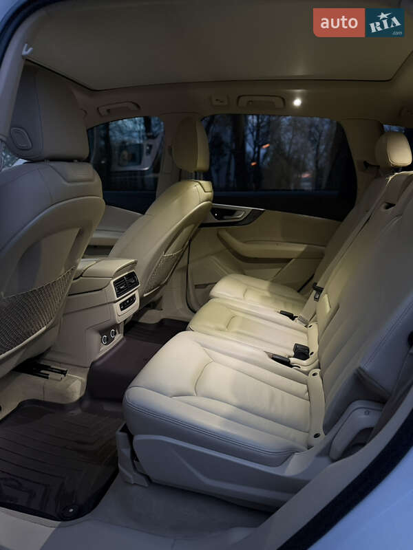 Внедорожник / Кроссовер Audi Q7 2018 в Запорожье