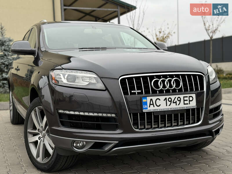 Внедорожник / Кроссовер Audi Q7 2011 в Луцке
