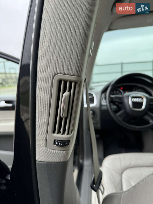 Внедорожник / Кроссовер Audi Q7 2011 в Луцке