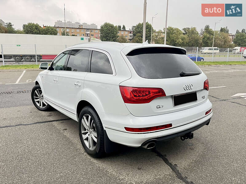 Позашляховик / Кросовер Audi Q7 2015 в Києві фото 6 Позашляховик / Кросовер Audi Q7 2015 в Києві