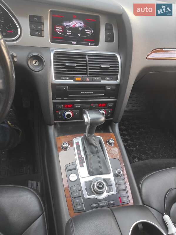 Позашляховик / Кросовер Audi Q7 2015 в Івано-Франківську фото 13 Позашляховик / Кросовер Audi Q7 2015 в Івано-Франківську