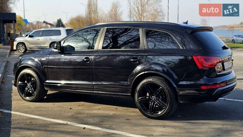 Позашляховик / Кросовер Audi Q7 2012 в Вінниці