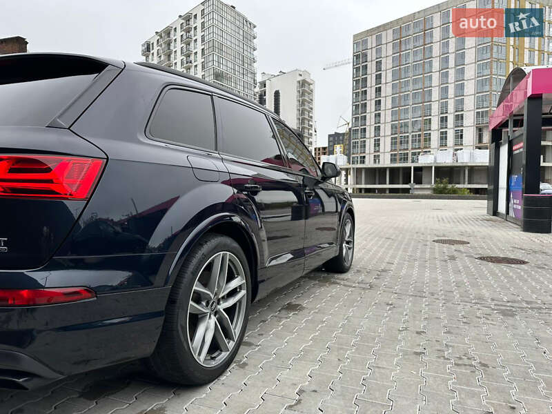 Позашляховик / Кросовер Audi Q7 2017 в Львові фото 11 Позашляховик / Кросовер Audi Q7 2017 в Львові