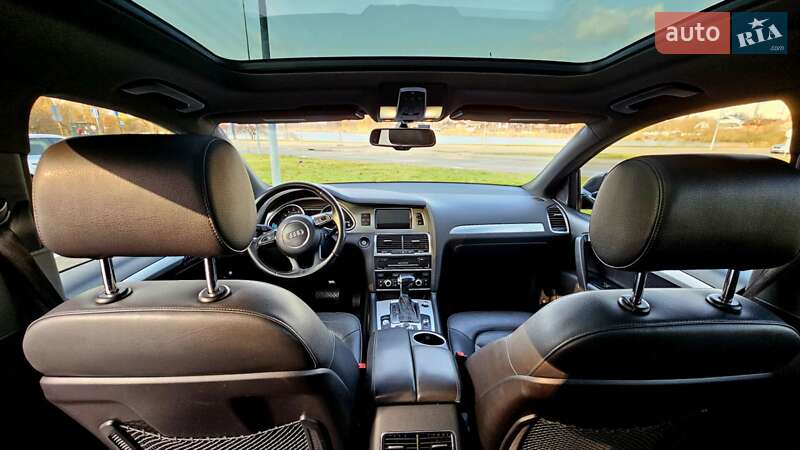 Позашляховик / Кросовер Audi Q7 2012 в Вінниці