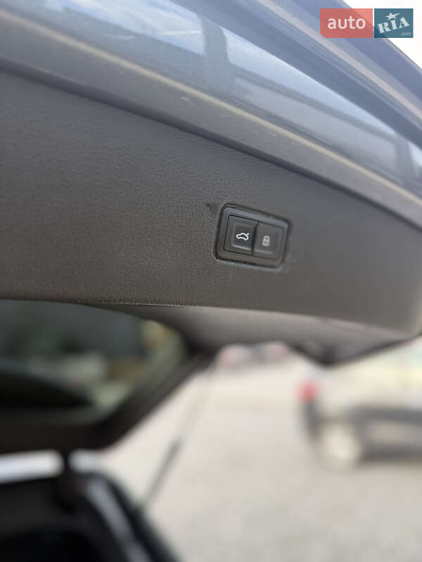 Позашляховик / Кросовер Audi Q7 2017 в Шепетівці