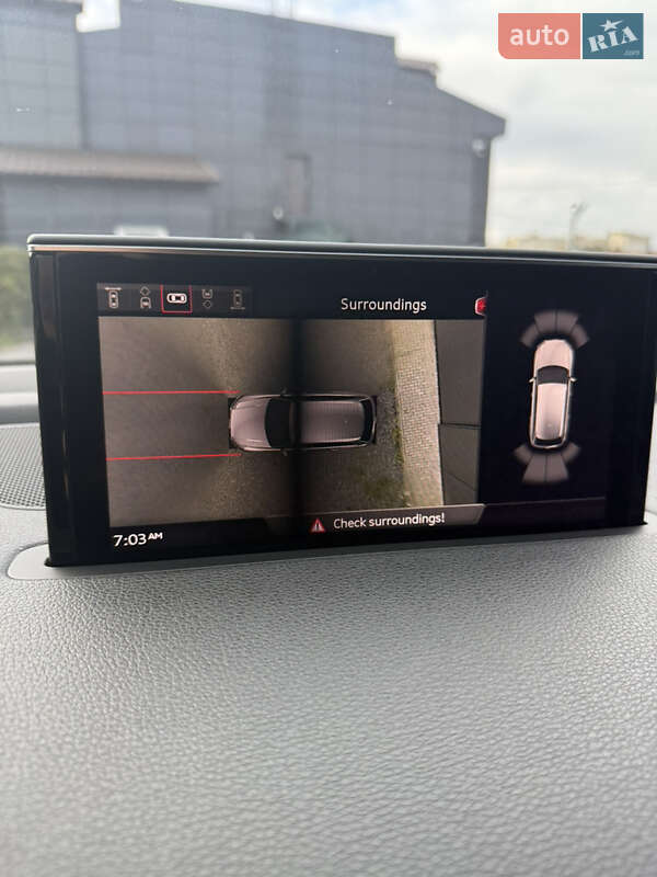 Позашляховик / Кросовер Audi Q7 2017 в Шепетівці