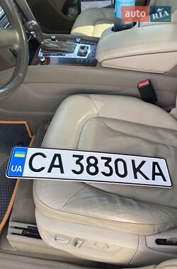 Позашляховик / Кросовер Audi Q7 2010 в Умані
