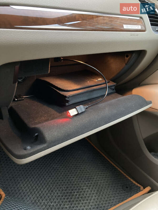 Внедорожник / Кроссовер Audi Q7 2010 в Умани