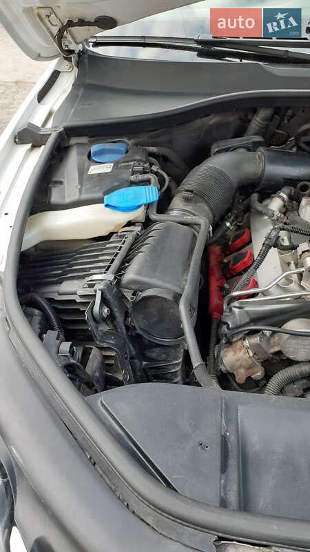 Внедорожник / Кроссовер Audi Q7 2010 в Умани