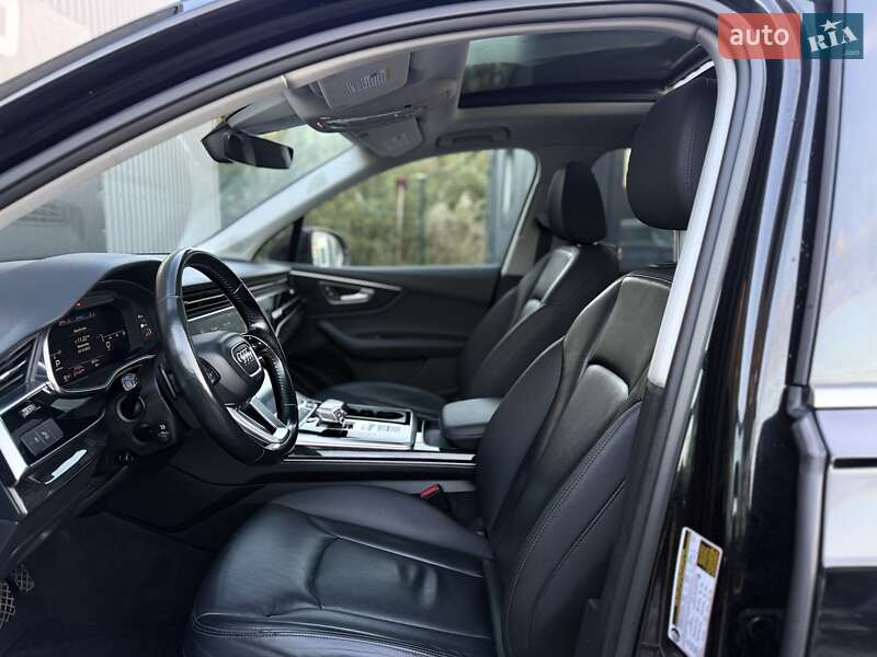 Позашляховик / Кросовер Audi Q7 2020 в Львові
