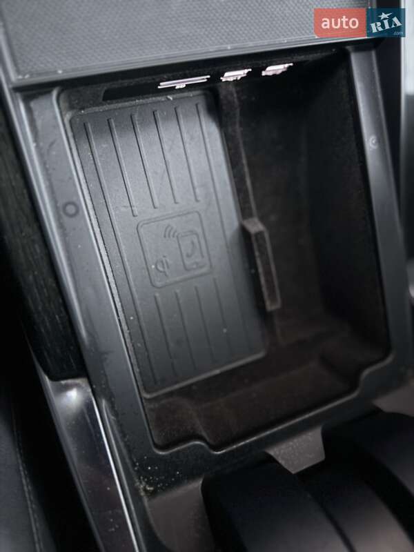 Позашляховик / Кросовер Audi Q7 2020 в Львові