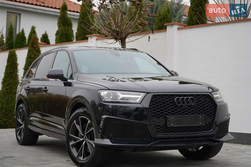 Внедорожник / Кроссовер Audi Q7 2017 в Одессе