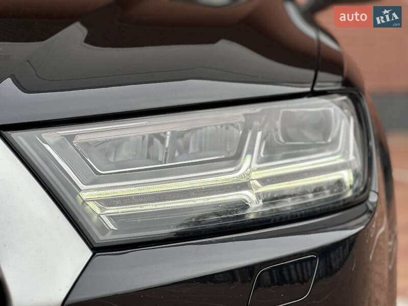 Внедорожник / Кроссовер Audi Q7 2018 в Одессе