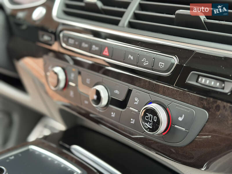 Внедорожник / Кроссовер Audi Q7 2018 в Одессе