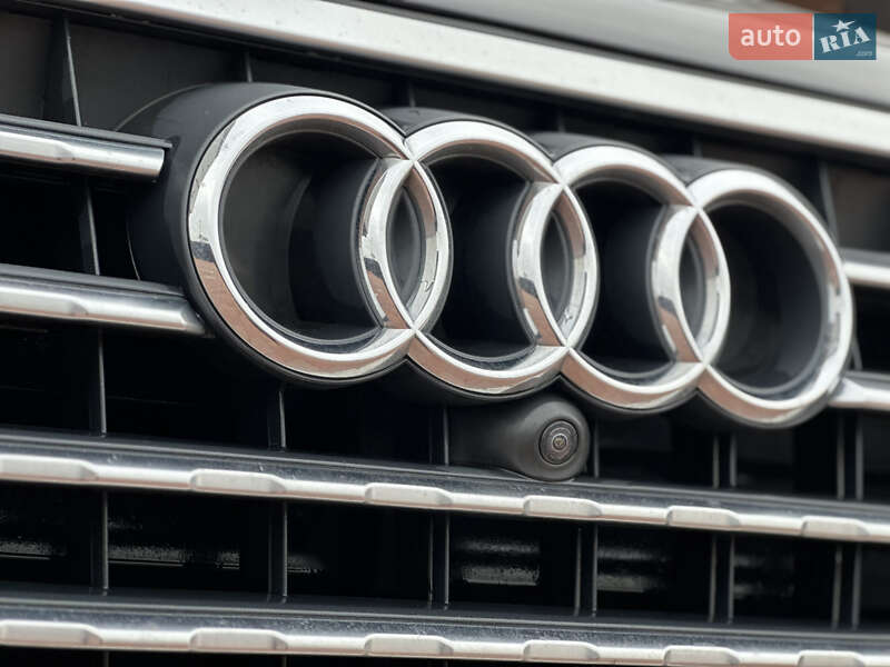 Внедорожник / Кроссовер Audi Q7 2018 в Одессе