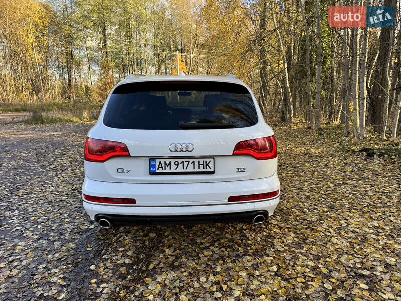 Внедорожник / Кроссовер Audi Q7 2012 в Житомире