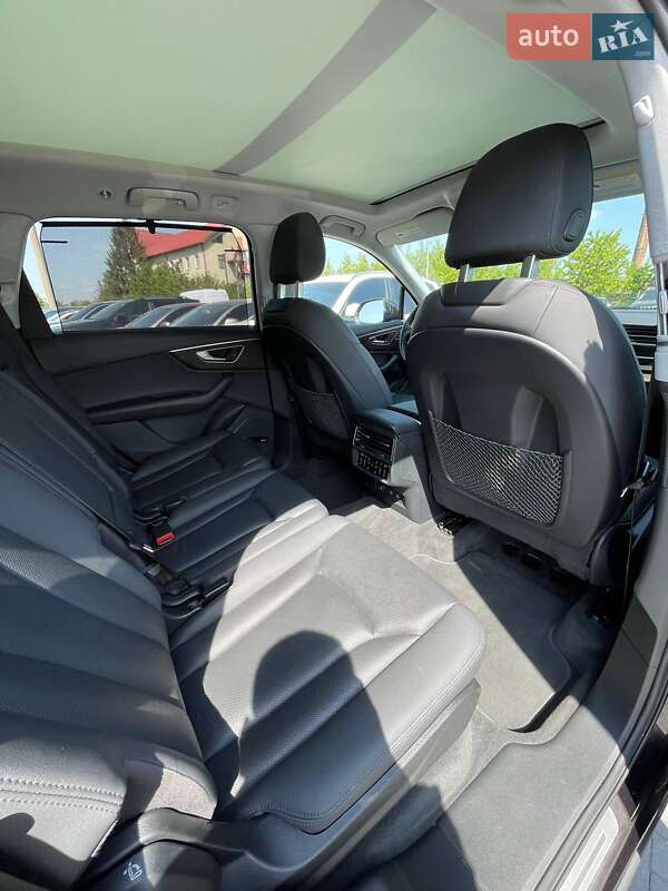 Внедорожник / Кроссовер Audi Q7 2019 в Львове