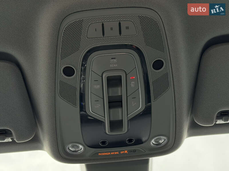 Позашляховик / Кросовер Audi Q7 2016 в Житомирі