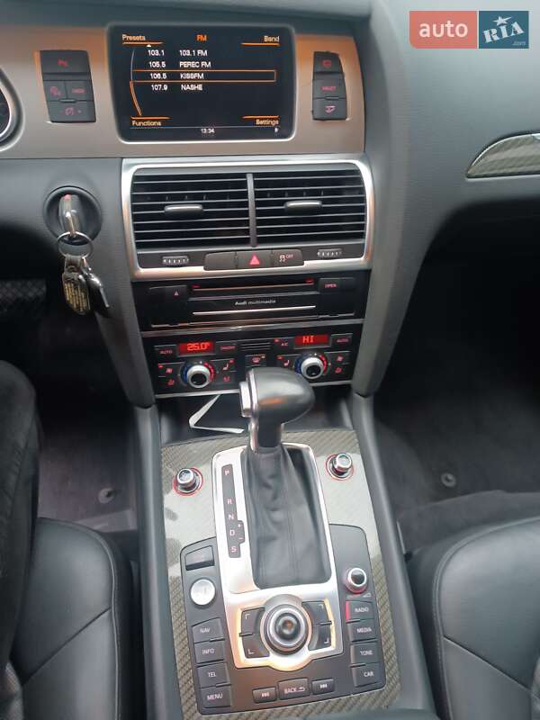 Внедорожник / Кроссовер Audi Q7 2015 в Киеве фото 17 Внедорожник / Кроссовер Audi Q7 2015 в Киеве