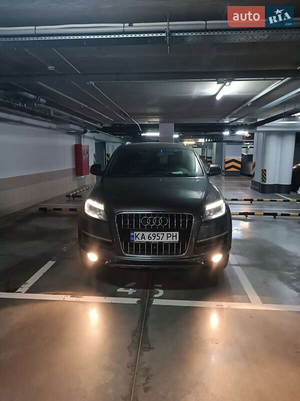 Внедорожник / Кроссовер Audi Q7 2015 в Киеве фото 13 Внедорожник / Кроссовер Audi Q7 2015 в Киеве