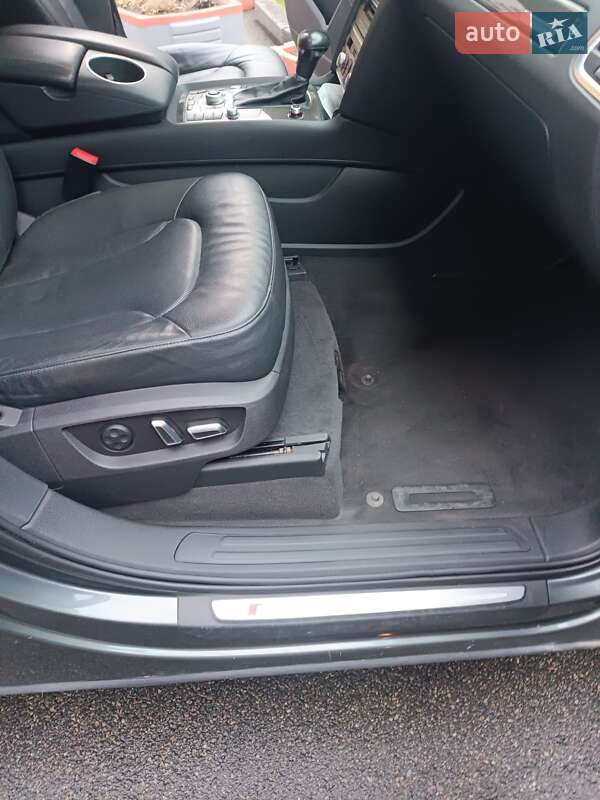 Внедорожник / Кроссовер Audi Q7 2015 в Киеве фото 29 Внедорожник / Кроссовер Audi Q7 2015 в Киеве