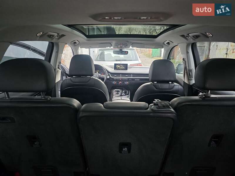 Внедорожник / Кроссовер Audi Q7 2019 в Стрые