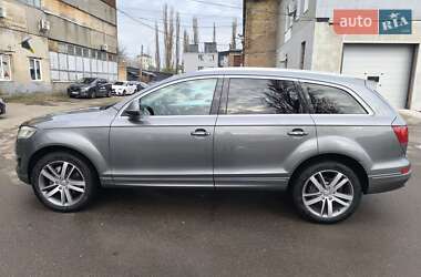 Внедорожник / Кроссовер Audi Q7 2015 в Киеве