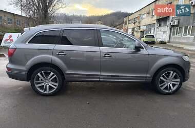 Внедорожник / Кроссовер Audi Q7 2015 в Киеве