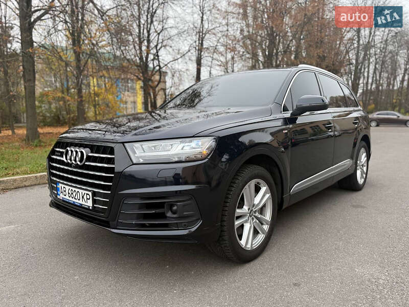 Внедорожник / Кроссовер Audi Q7 2016 в Виннице