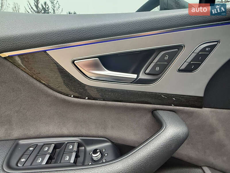 Внедорожник / Кроссовер Audi Q7 2016 в Виннице