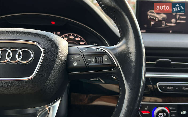 Внедорожник / Кроссовер Audi Q7 2016 в Львове