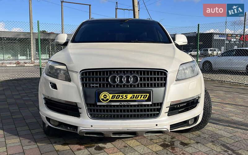 Внедорожник / Кроссовер Audi Q7 2007 в Стрые