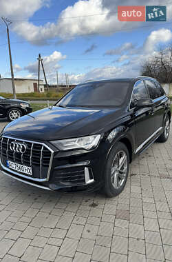 Позашляховик / Кросовер Audi Q7 2020 в Луцьку