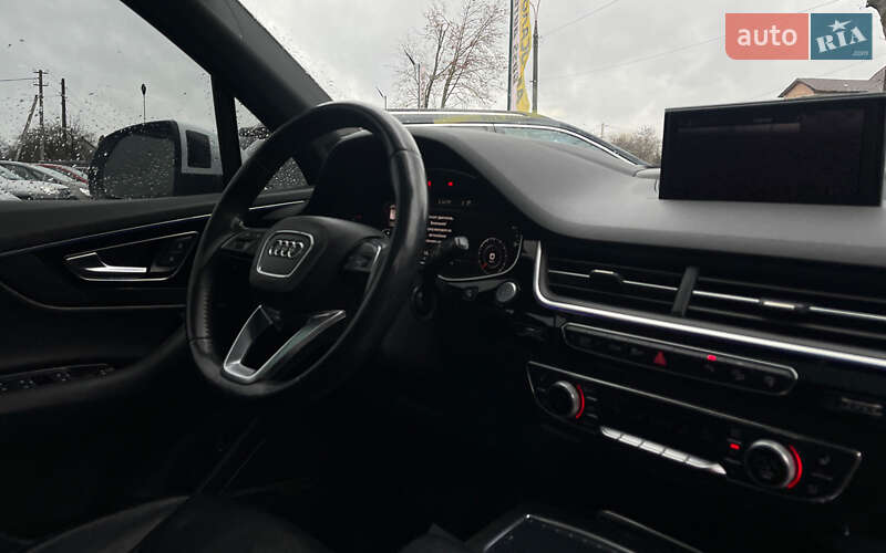 Позашляховик / Кросовер Audi Q7 2016 в Коломиї