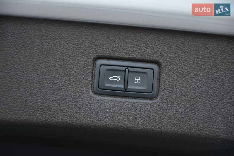 Внедорожник / Кроссовер Audi Q7 2019 в Киеве фото 59 Внедорожник / Кроссовер Audi Q7 2019 в Киеве