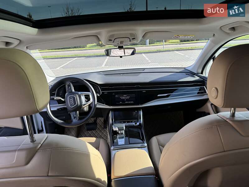 Внедорожник / Кроссовер Audi Q7 2021 в Киеве