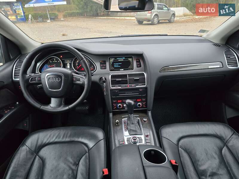Внедорожник / Кроссовер Audi Q7 2010 в Одессе фото 31 Внедорожник / Кроссовер Audi Q7 2010 в Одессе
