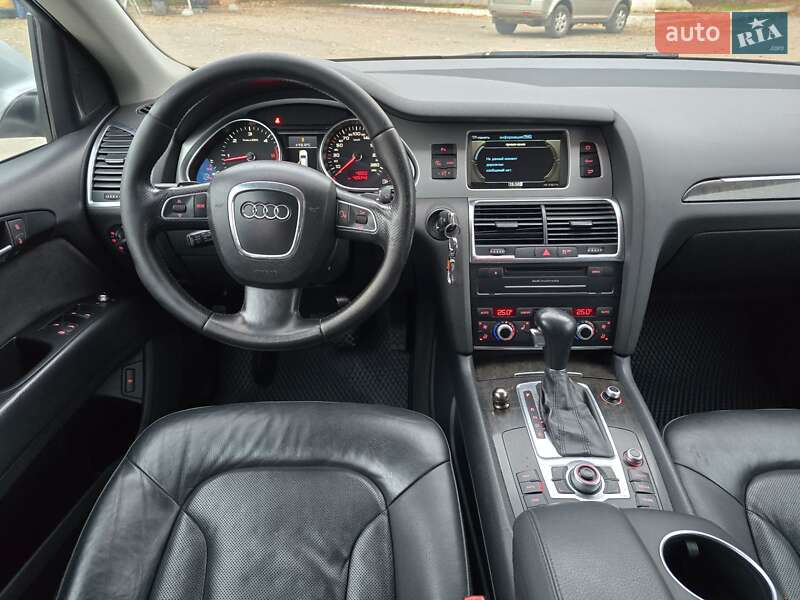 Внедорожник / Кроссовер Audi Q7 2010 в Одессе фото 32 Внедорожник / Кроссовер Audi Q7 2010 в Одессе