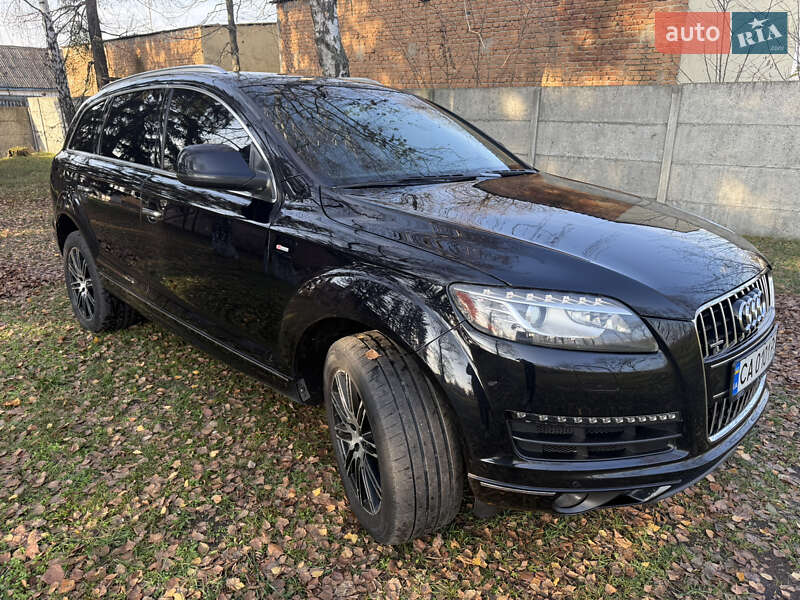 Позашляховик / Кросовер Audi Q7 2013 в Звенигородці фото 6 Позашляховик / Кросовер Audi Q7 2013 в Звенигородці
