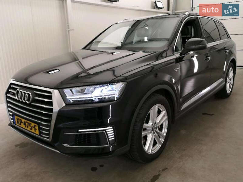 Audi Q7 2016