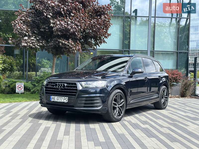 Позашляховик / Кросовер Audi Q7 2017 в Києві фото 3 Позашляховик / Кросовер Audi Q7 2017 в Києві