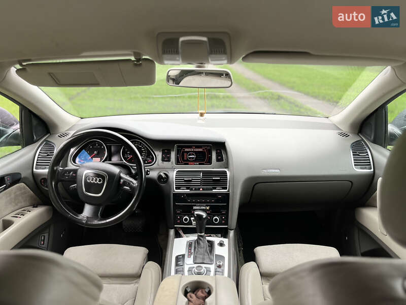 Позашляховик / Кросовер Audi Q7 2007 в Черкасах фото 18 Позашляховик / Кросовер Audi Q7 2007 в Черкасах
