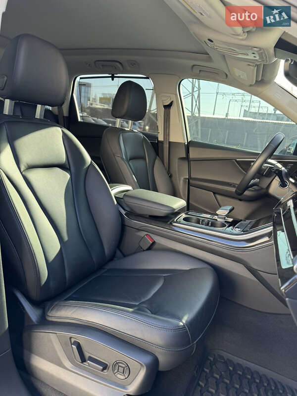 Внедорожник / Кроссовер Audi Q7 2022 в Киеве фото 26 Внедорожник / Кроссовер Audi Q7 2022 в Киеве