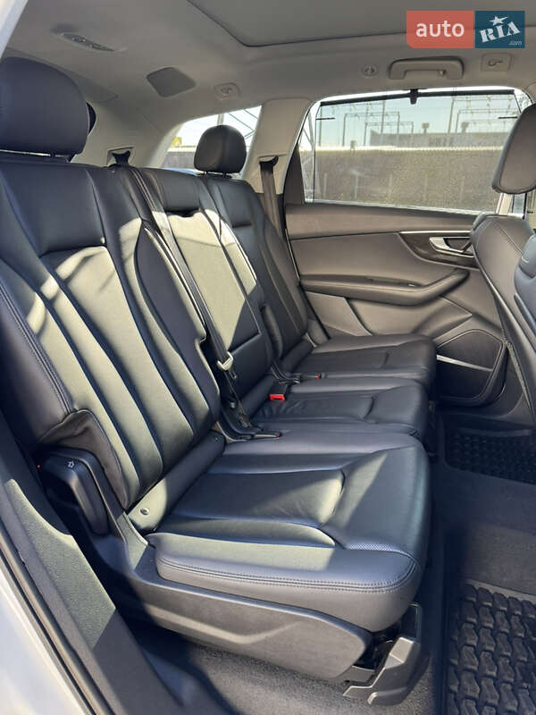 Внедорожник / Кроссовер Audi Q7 2022 в Киеве фото 30 Внедорожник / Кроссовер Audi Q7 2022 в Киеве
