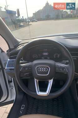 Внедорожник / Кроссовер Audi Q7 2021 в Житомире