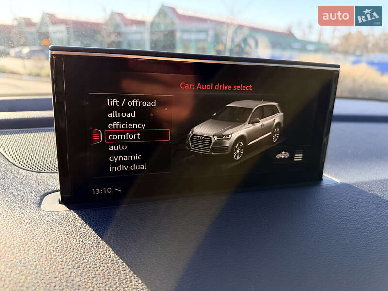 Позашляховик / Кросовер Audi Q7 2017 в Ірпені