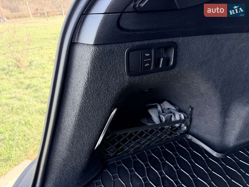 Позашляховик / Кросовер Audi Q7 2017 в Ірпені