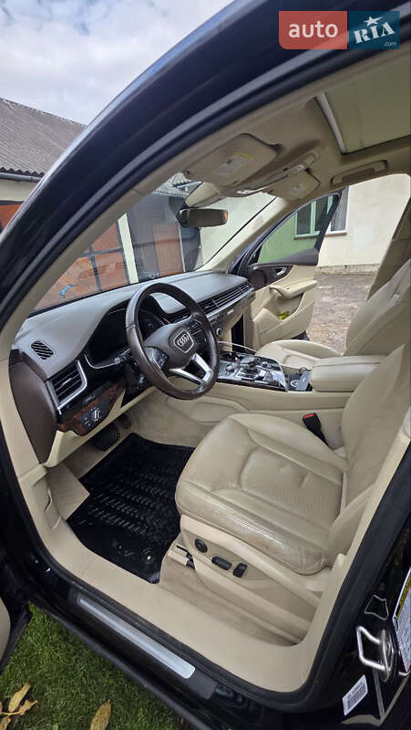 Внедорожник / Кроссовер Audi Q7 2017 в Львове
