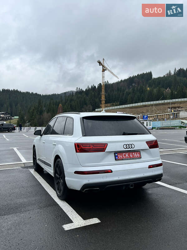 Внедорожник / Кроссовер Audi Q7 2016 в Львове